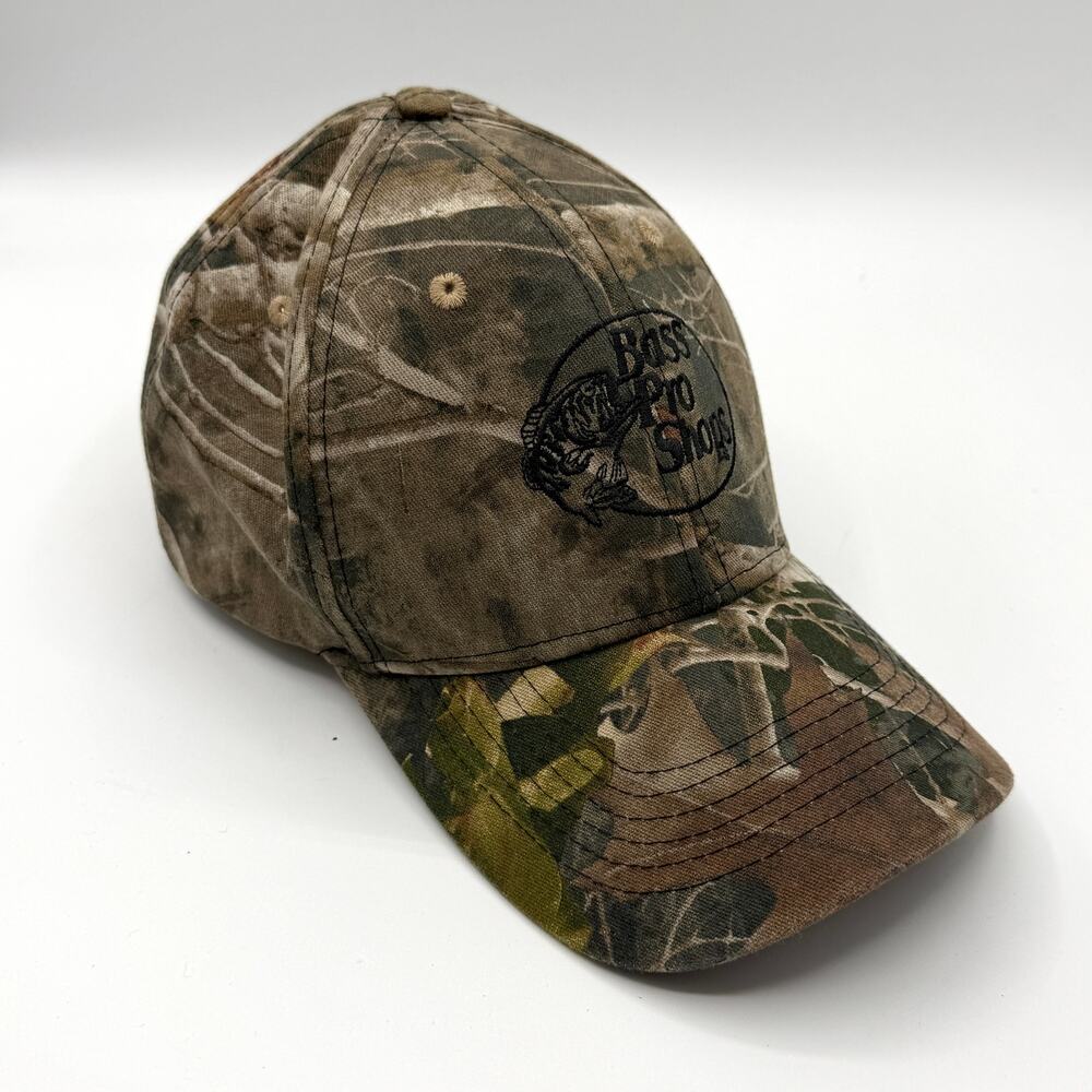 Bass Pro Shops Camo Snapback Hat Embroidered Logo Hunting Fishing Cap NEW